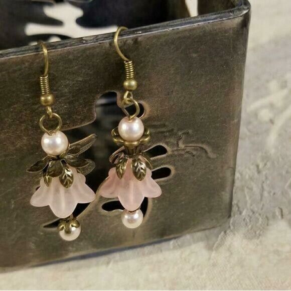Steampunk Fantasia Brass Tulip Dangle Earnings - Picture 1 of 1